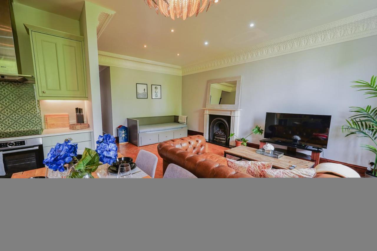 Classic Paddington 2-Bedroom Apartment ロンドン エクステリア 写真